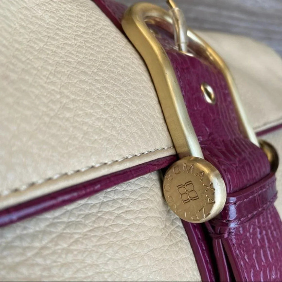 BCBGMAXAZRIA  Cream Leather Clutch - Picture 3 of 16